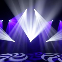 Cameo AURO SPOT 200 | Cabeza móvil LED 100W profesional