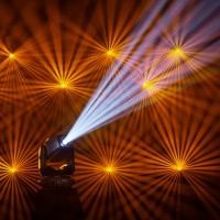 Cameo AURO SPOT Z300 | Cabeza móvil LED 200W profesional