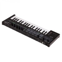 Arturia KeyStep Pro Chroma - Controlador MIDI y Secuenciador Arturia KeyStep Pro Chroma - Controlador MIDI y Secuenciador