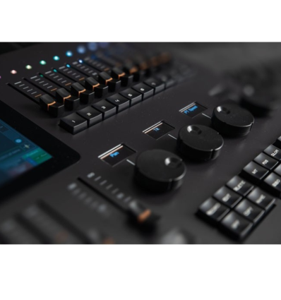 LAMPY 154.014 20 2U CONSOLA DMX CON 20 FADERS Y 2 UNIVERSOS