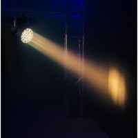 BeamZ BAC552Z Foco Par Pro RGBW con Zoom Motorizado – Aluminio