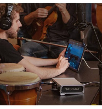 TASCAM SERIES 102i - Interfaz de audio/MIDI USB 24-bit/192 kHz