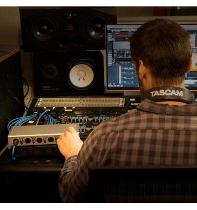 TASCAM SERIES 208i - Interfaz de audio/MIDI USB 24-bit/192 kHz