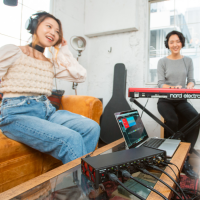 TASCAM US-4x4HR - Interfaz de audio USB de alta resolución