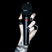 sE Electronics V7 BLACK - Micrófono dinámico supercardioide para voces sE Electronics V7 BLACK - Micrófono dinámico supercardioide para voces