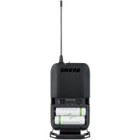 Sistema de micrófono inalámbrico Shure BLX1288/CVL | Mano y solapa