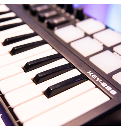 Omnitronic KEY-288 – Controlador MIDI compacto USB