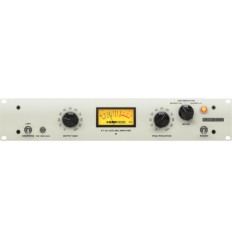 Klark Teknik KT-A2 amplificador profesional Clase D