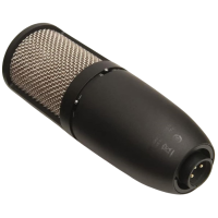 AKG P420 | Micrófono de condensador multipatrón XLR
