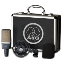 AKG C214: Micrófono de Condensador Profesional de Gran Diafragma AKG C214: Micrófono de Condensador Profesional de Gran Diafragma