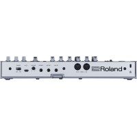 Roland TB-03 | Sintetizador de bajo con secuenciador y efectos Roland TB-03 | Sintetizador de bajo con secuenciador y efectos