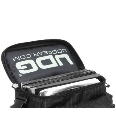 UDG U9630BL ULTIMATE SLINGBAG BLACK