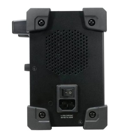 MACKIE DL-32S mezcladora digital de precio económico.