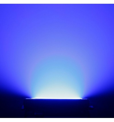 Cameo Thunder Wash 600 RGBW estrobo rápido