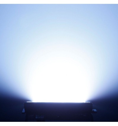 Cameo Thunder Wash 600 RGBW estrobo rápido