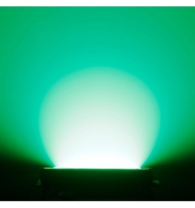 Cameo Thunder Wash 600 RGBW estrobo rápido