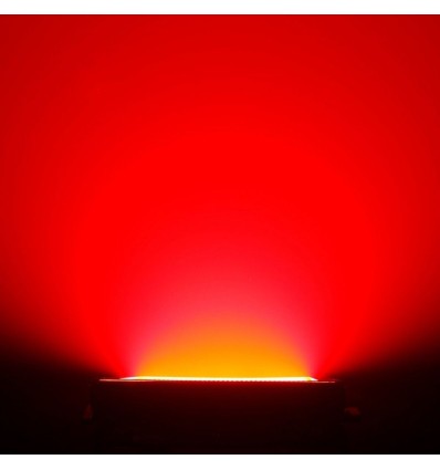 Cameo Thunder Wash 600 RGBW estrobo rápido