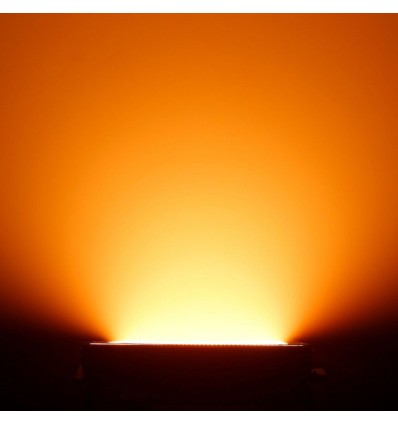 Cameo Thunder Wash 600 RGBW estrobo rápido