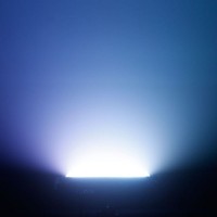 Cameo Thunder Wash 100RGB estrobo, cegadora y washer