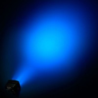 Cameo  FLOOD 600 IP65 proyector LED  para exteriores.