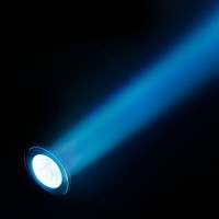 Cameo Q-Spot 40 RGBW  foco compacto compatible con RDM.