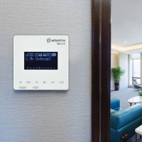 El Adastra WA-125 controlador con amplificador 2x15 W.