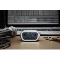 SHURE MVI-DIG interfaz de audio con salida profesional