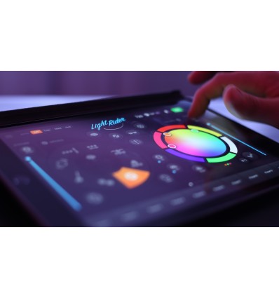 Con el BEAMZ INTERFACE USB/WIFI DMX tendrás el control