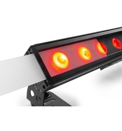 LCB1215IP permite modificar el ángulo de la luz-