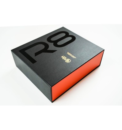 HiBy R8 reproductor insignia de la marca.