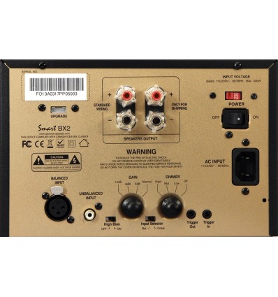 Amplificador de potencia mono de 215W.