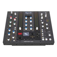 Controlador DAW enchufable con compresor de bus. Controlador DAW enchufable con compresor de bus.