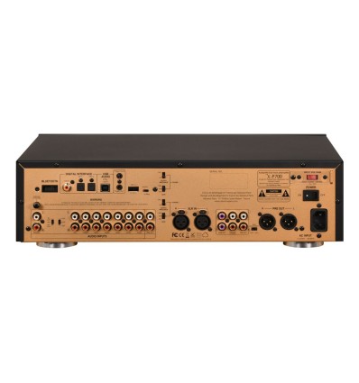 ADVANCE X-P700 es un preamplificador Dual Mono de alta calidad