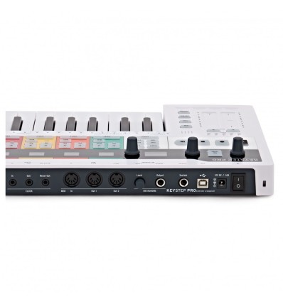 Arturia KeyStep Pro - Controlador MIDI y Secuenciador Polifónico