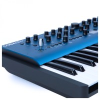 MODAL ELECTRONICS COBALT8X sintetizador analógico virtual