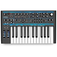 Novation Bass Station II - Sintetizador Analógico Monofónico Novation Bass Station II - Sintetizador Analógico Monofónico