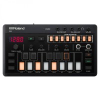 ROLAND J-6